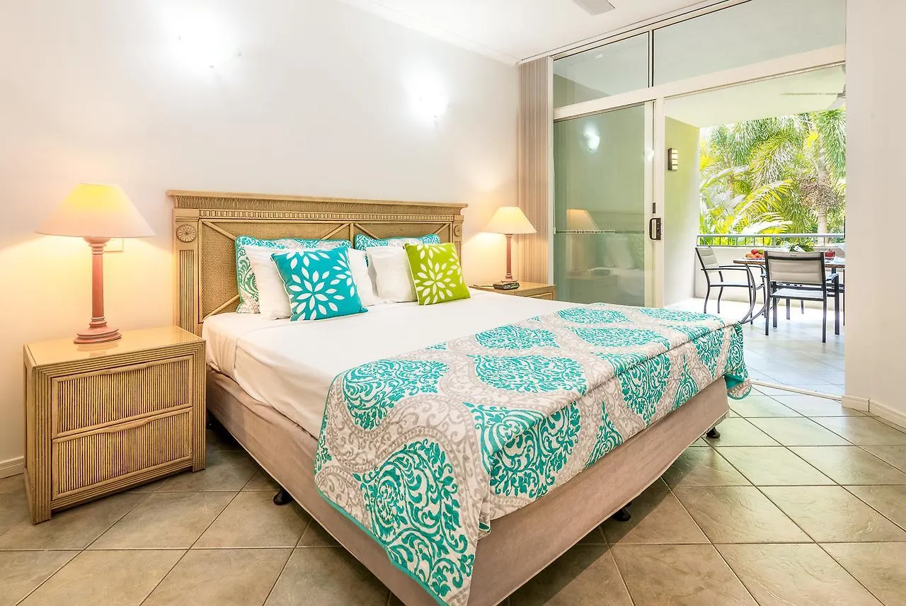 Palm Cove Holiday Apartment キュランダ 0*,  オーストラリア